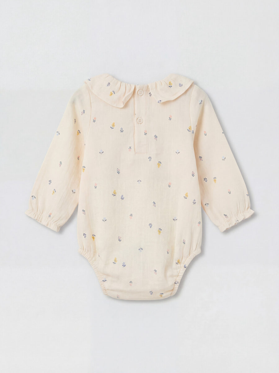 Peter Pan Collar Sweatshirt and Jogger Pants