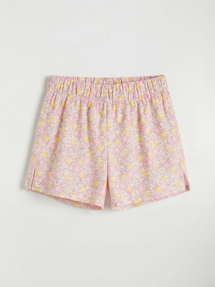 Minnie Mouse Print T-Shirt and Shorts